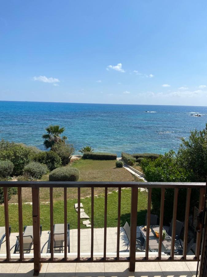 Amazing Front Line Villa In Coral Bay Peyia Dış mekan fotoğraf